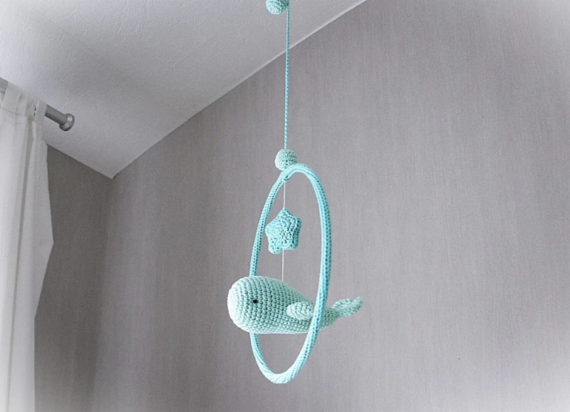 Babymobile kleiner Wal