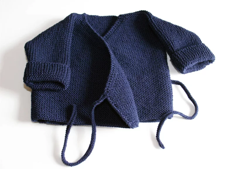 Babystrickset für Neugeborene dunkelblau