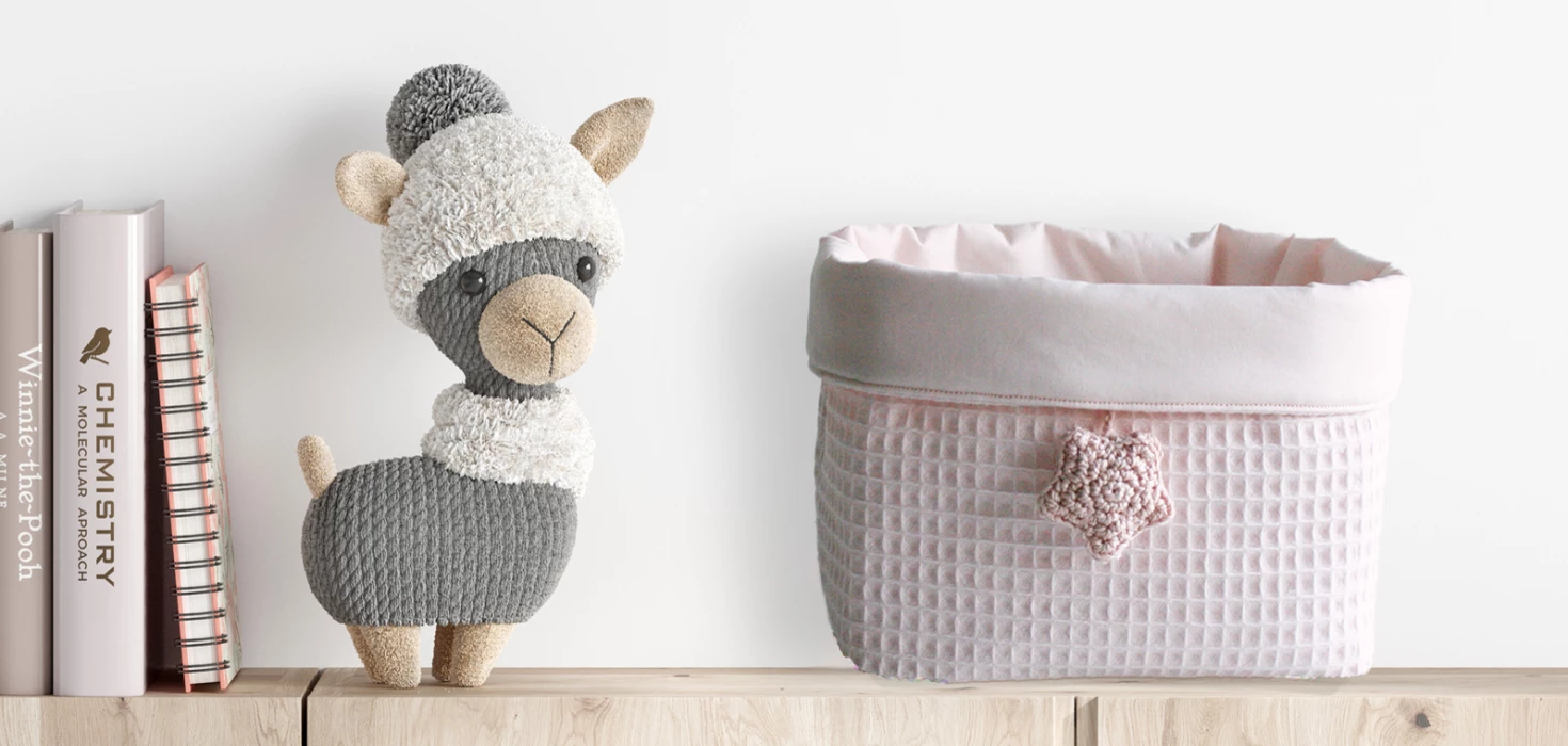 Stoffkorb einfarbig mit Häkelstern für die Wickelkommode oder das Kinderzimmer